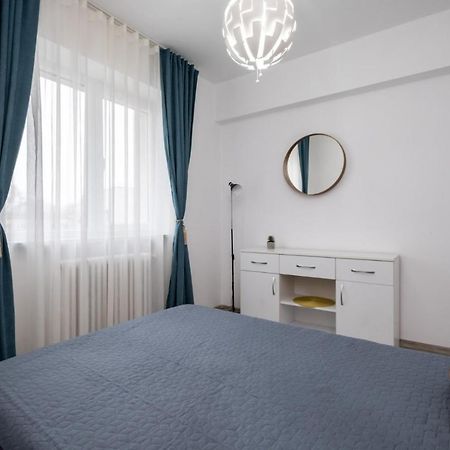 Laroka House Cosy And Modern Apartment Universitate-City Centre Bukarest Eksteriør billede